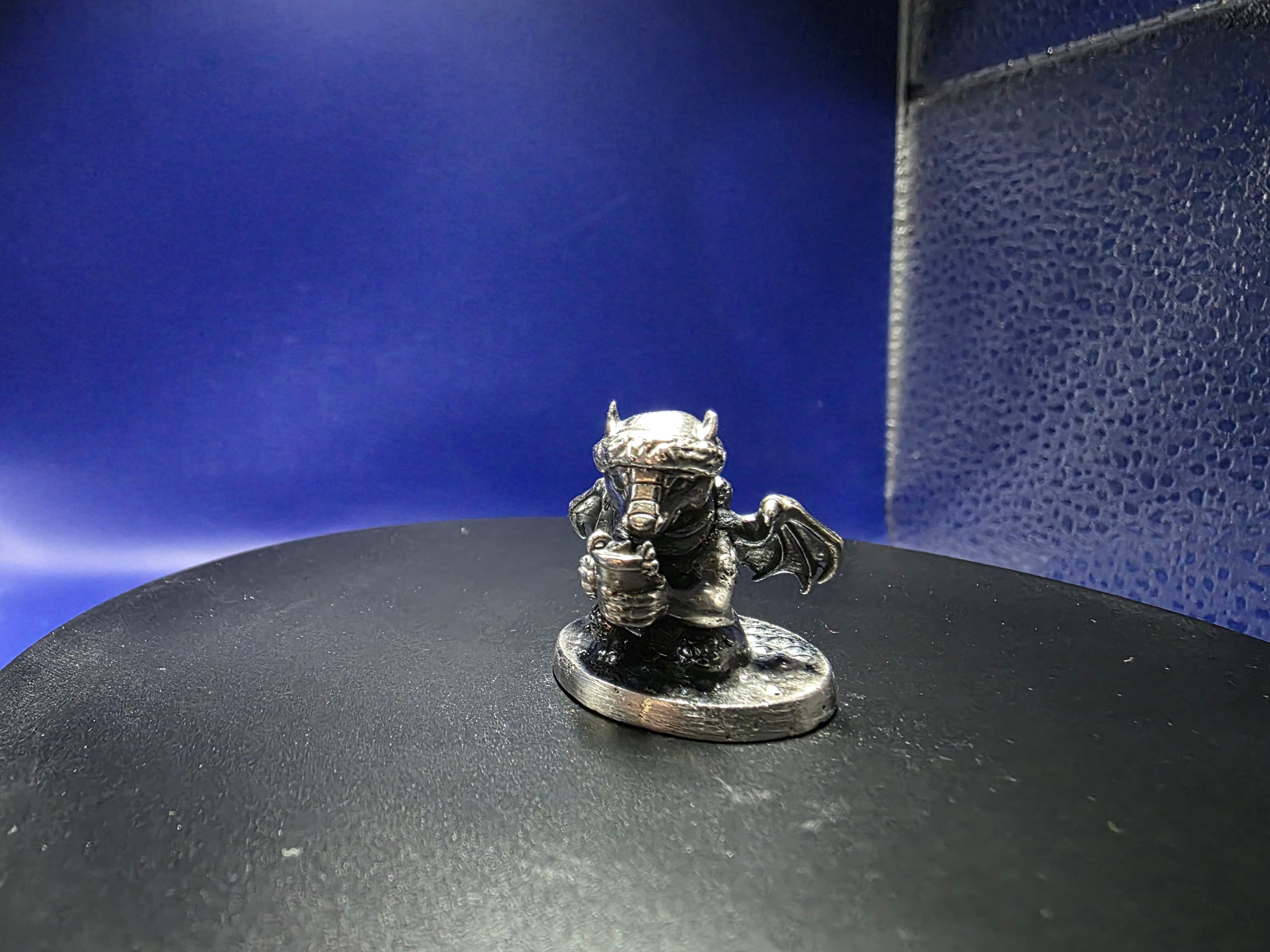 Dragon drinking hot coco